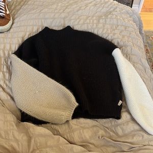 Brixtonwomen’s sweater